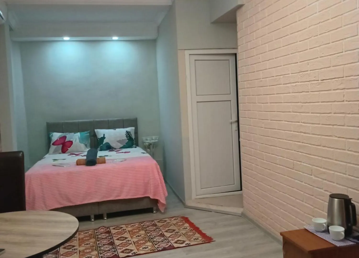 Old Garden Apartment 0*, Tbilisi Georgia