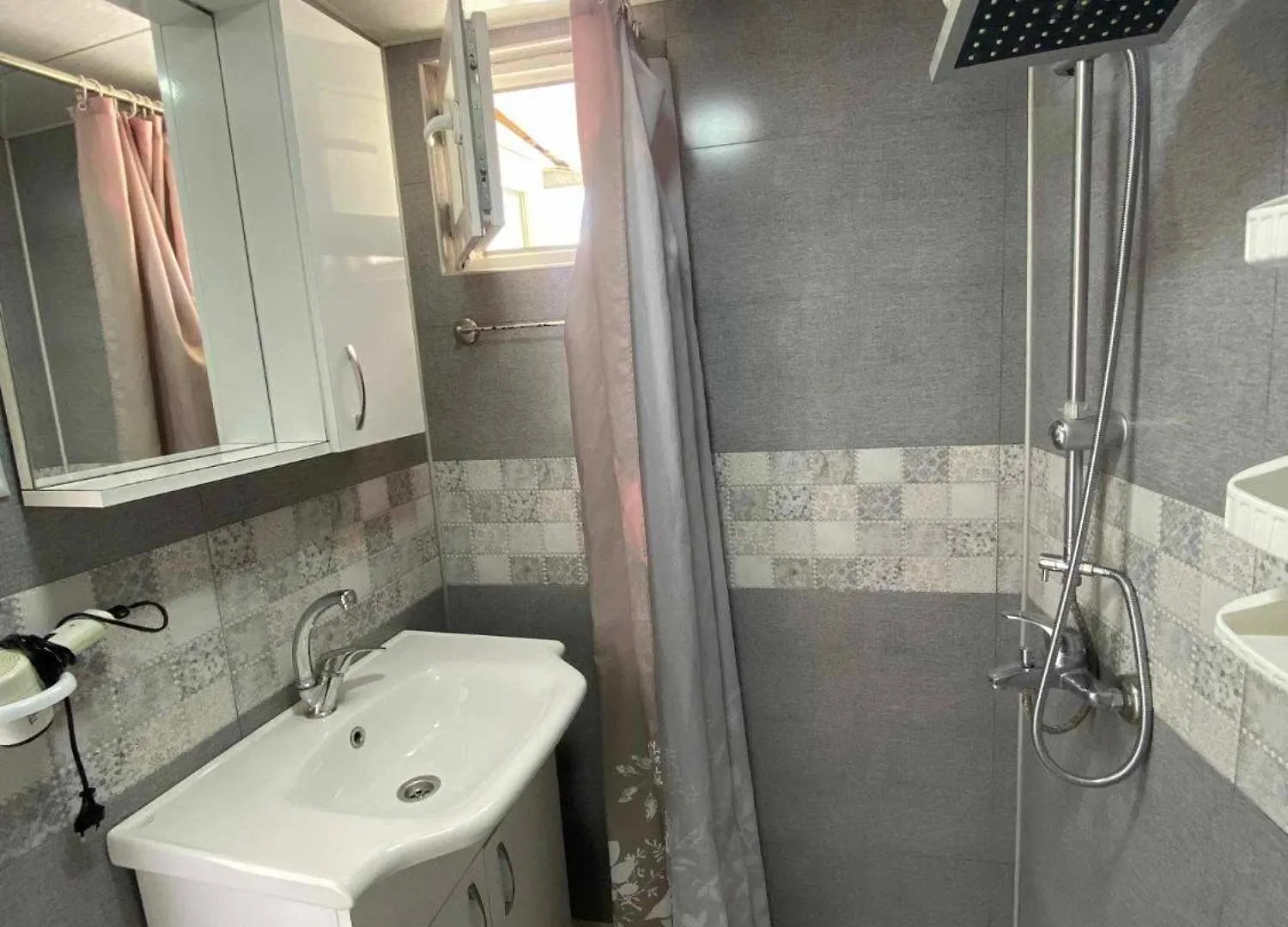Old Garden Apartment Tbilisi 0*,  Gruzie