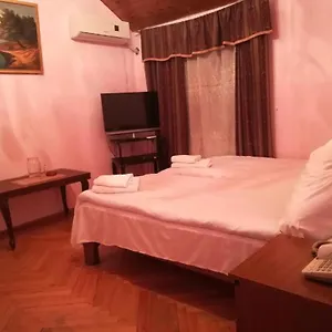 Georgia Otel