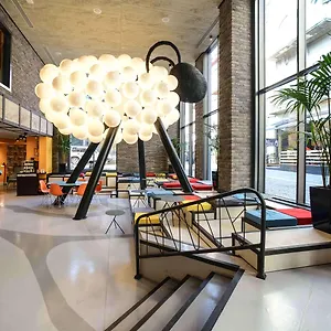 Ibis Styles Center Otel