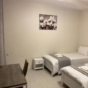  招待所 Cultural Crossing