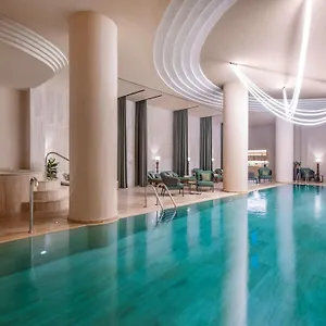 Swissotel Hotel